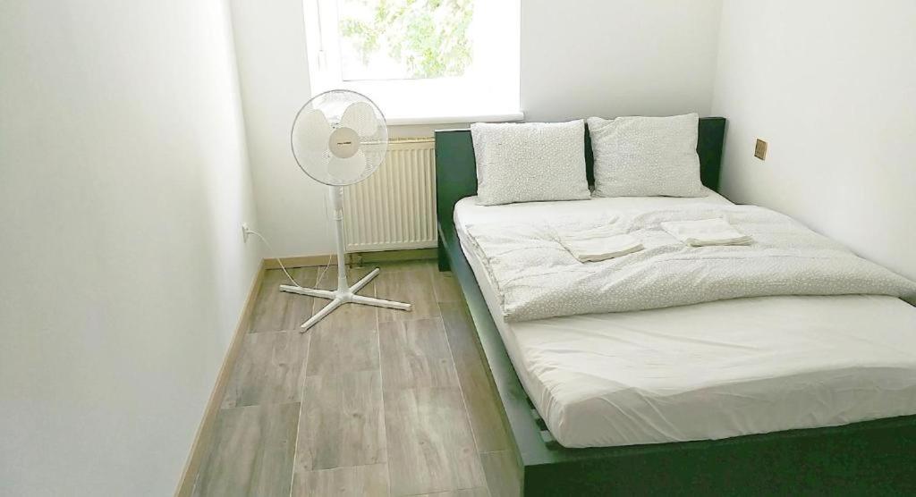 Smart Mini Hotel 维也纳 外观 照片