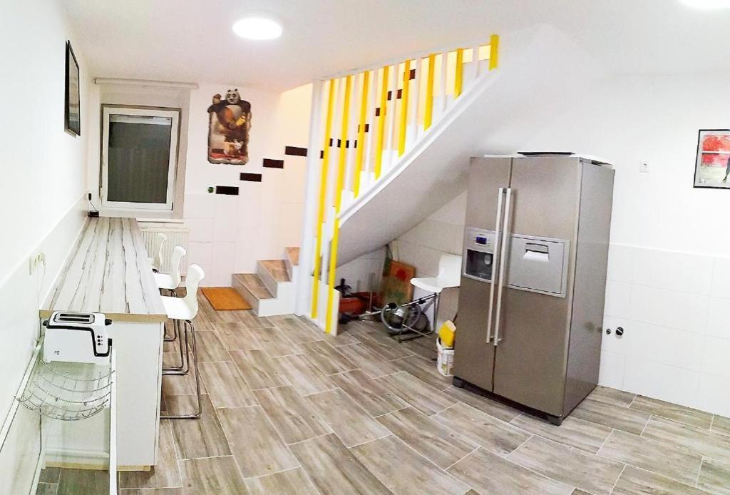 Smart Mini Hotel 维也纳 外观 照片