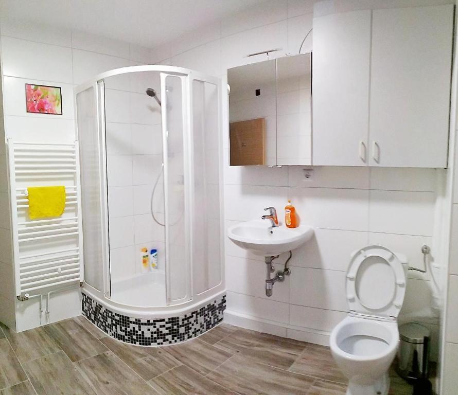 Smart Mini Hotel 维也纳 外观 照片