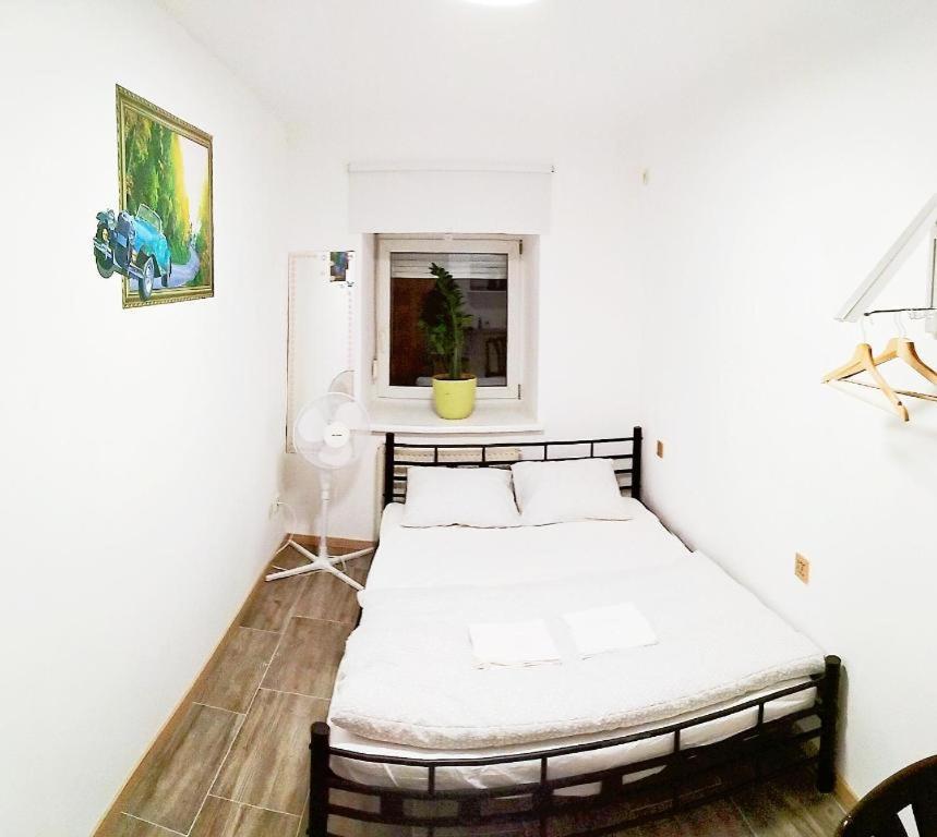 Smart Mini Hotel 维也纳 外观 照片